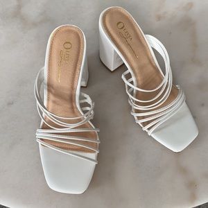 White low sandal heels